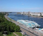 Речные вокзалы в Санкт-Петербурге и Москве.